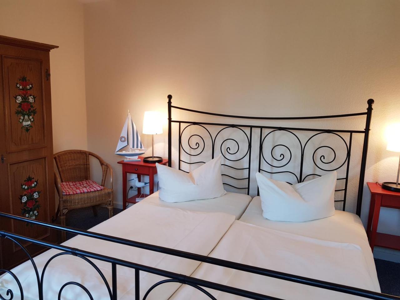 Hotel Schleimuende Капелн Екстериор снимка
